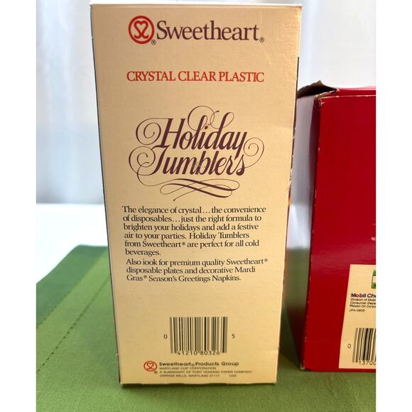 Vintage Sweetheart /Hefty Holiday Crystal Clear Plastic 9 oz. Tumblers NOS 1980s - Picture 6 of 7